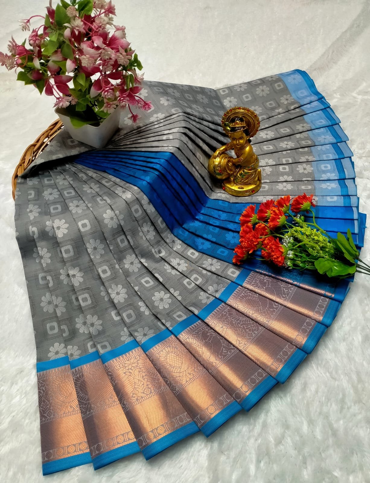 Poonthamil Sarees ( 3D Embossed Saree )