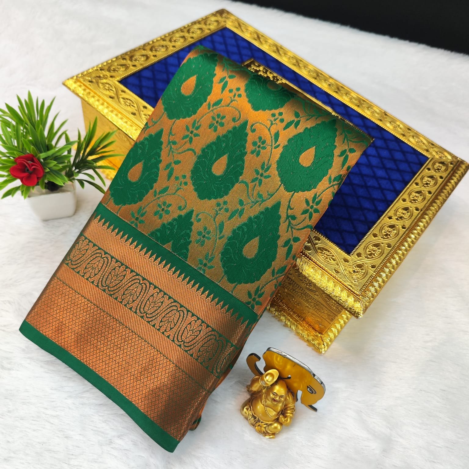 Brocade sarees (BRIDAL  SAREE COLLECTIONS )