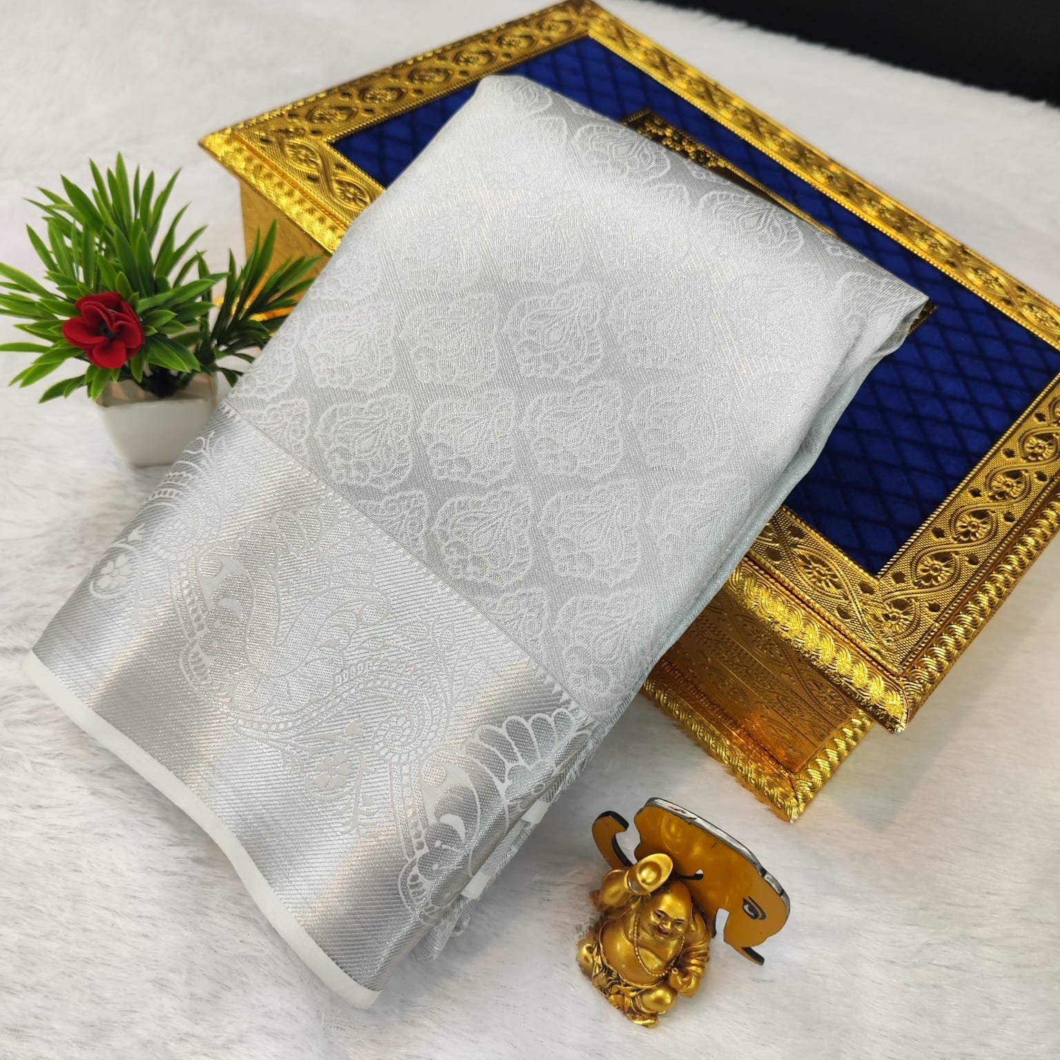 Brocade sarees (BRIDAL  SAREE COLLECTIONS )