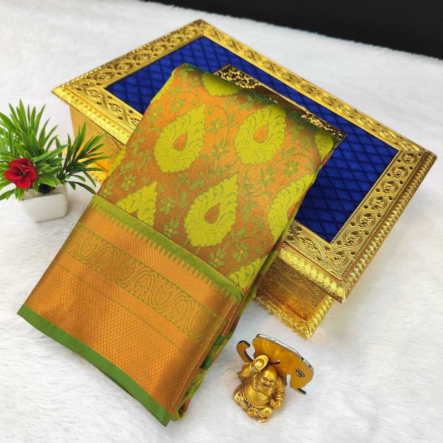 Brocade sarees (BRIDAL  SAREE COLLECTIONS )