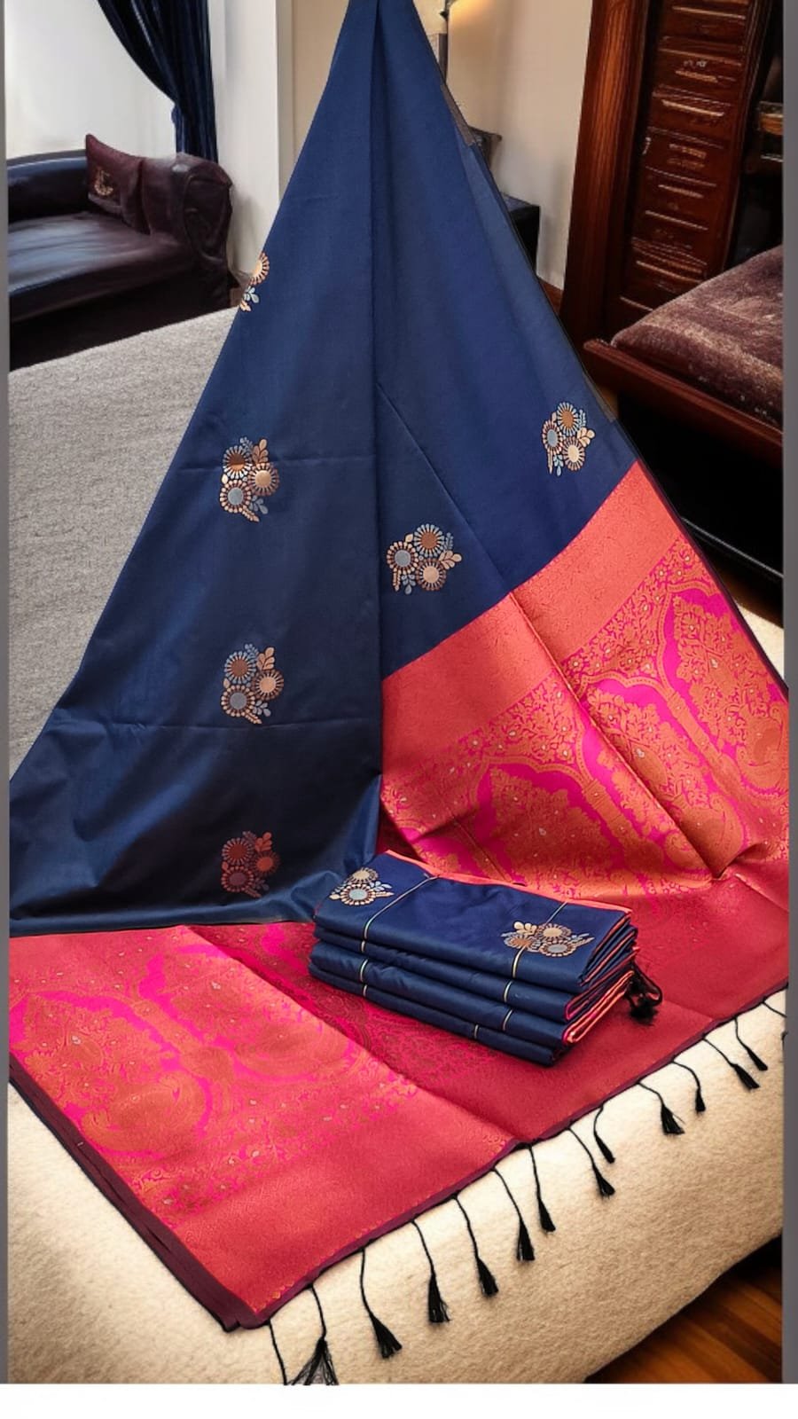 Exclusive Kanchipuram Silk Sarees (Meena work contrast blouse)