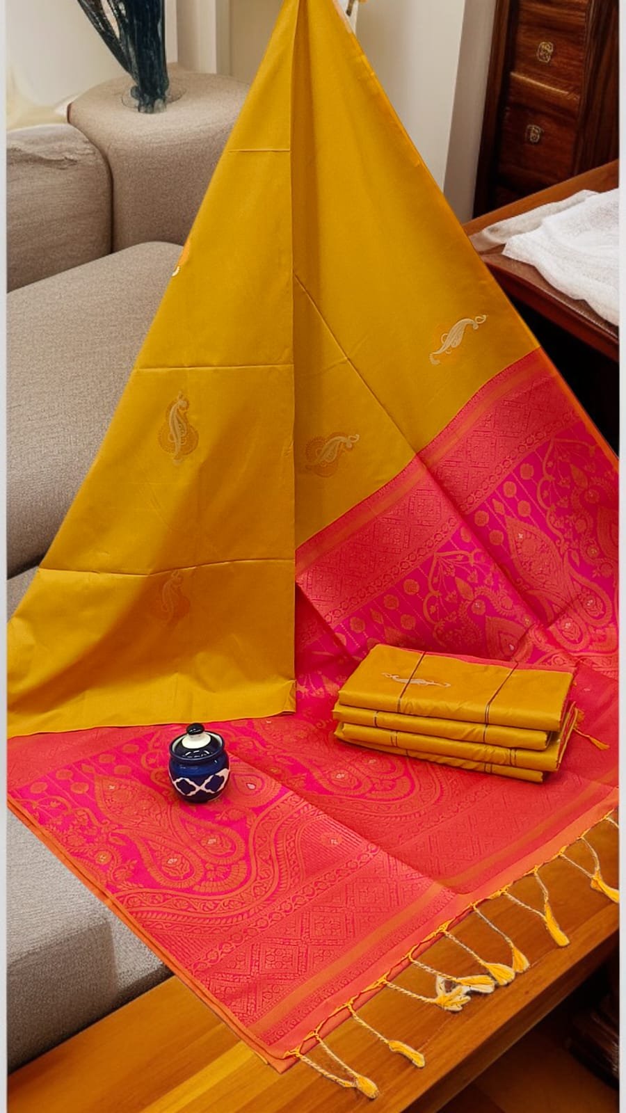 Exclusive Kanchipuram Silk Sarees (Meena work contrast blouse)